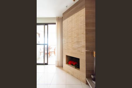 Apartamento à venda com 160m², 4 quartos e 2 vagas Apartamento à venda com 160m², 4 quartos e 2 vagasVaranda da Sala