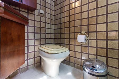 Casa para alugar com 150m², 3 quartos e 2 vagas Casa para alugar com 150m², 3 quartos e 2 vagasBanheiro da Suíte