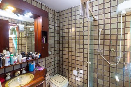 Casa para alugar com 150m², 3 quartos e 2 vagas Casa para alugar com 150m², 3 quartos e 2 vagasBanheiro da Suíte