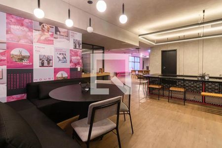 Studio à venda com 24m², 1 quarto e sem vaga Studio à venda com 24m², 1 quarto e sem vagaÁrea comum