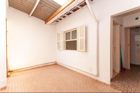 Casa à venda com 110m², 3 quartos e 2 vagas Casa à venda com 110m², 3 quartos e 2 vagasQuintal