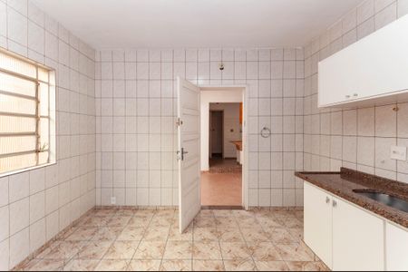 Casa à venda com 110m², 3 quartos e 2 vagas Casa à venda com 110m², 3 quartos e 2 vagasCozinha
