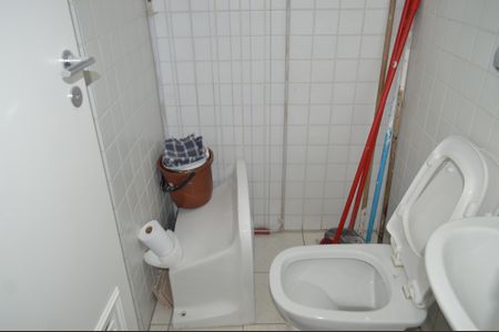 Apartamento à venda com 73m², 3 quartos e 3 vagasBanheiro de Serviço