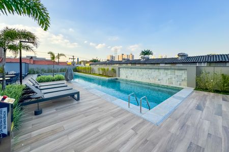 Studio à venda com 30m², 1 quarto e sem vaga Studio à venda com 30m², 1 quarto e sem vagaPiscina