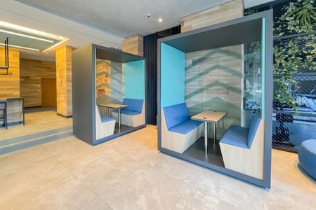 Studio à venda com 30m², 1 quarto e sem vaga Studio à venda com 30m², 1 quarto e sem vagaCoworking