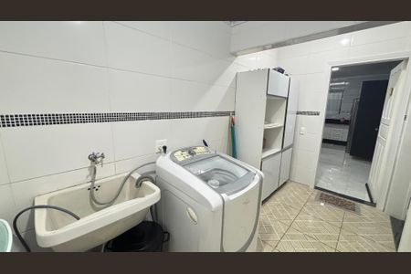 Casa à venda com 266m², 3 quartos e 3 vagasÁrea de Serviço