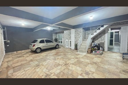 Casa à venda com 266m², 3 quartos e 3 vagasGaragem