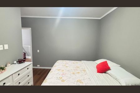 Casa à venda com 266m², 3 quartos e 3 vagasQuarto 1