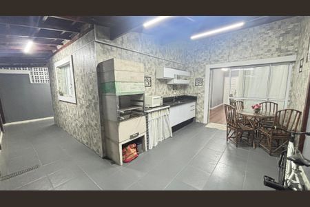 Casa à venda com 266m², 3 quartos e 3 vagasVaranda da Sala