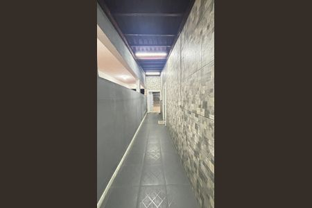 Casa à venda com 266m², 3 quartos e 3 vagasCorredor