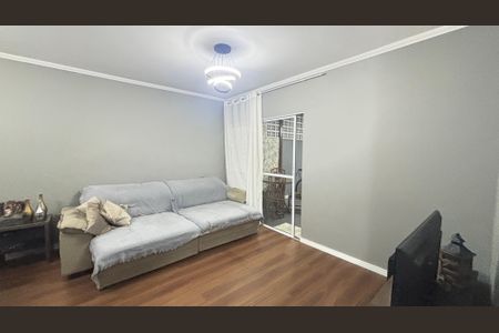 Casa à venda com 266m², 3 quartos e 3 vagasSala