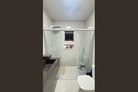 Casa à venda com 266m², 3 quartos e 3 vagasBanheiro