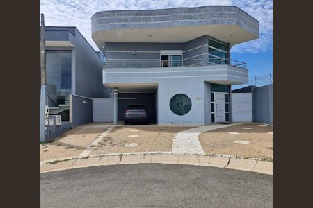 Casa de condomínio à venda com 467m², 5 quartos e 4 vagas Casa de condomínio à venda com 467m², 5 quartos e 4 vagasFoto 28