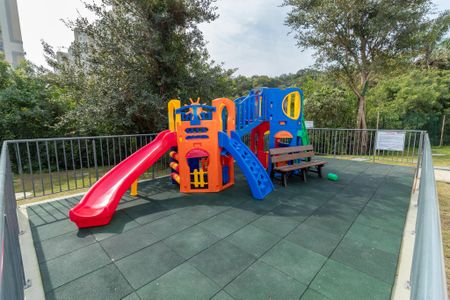 Apartamento à venda com 45m², 1 quarto e 1 vaga Apartamento à venda com 45m², 1 quarto e 1 vagaÁrea comum - Playground