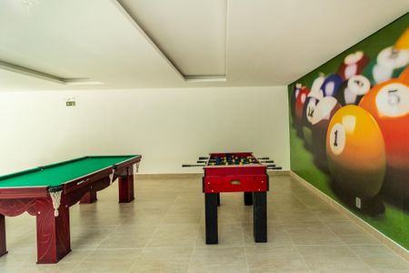 Apartamento à venda com 45m², 1 quarto e 1 vaga Apartamento à venda com 45m², 1 quarto e 1 vagaÁrea comum - Salão de jogos