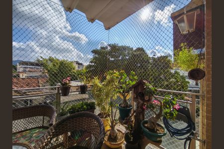 Apartamento à venda com 69m², 2 quartos e 1 vaga Apartamento à venda com 69m², 2 quartos e 1 vagaVaranda da Sala