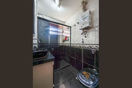 Apartamento à venda com 69m², 2 quartos e 1 vaga Apartamento à venda com 69m², 2 quartos e 1 vagaBanheiro Corredor