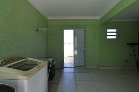 Apartamento à venda com 186m², 3 quartos e 2 vagasLavanderia