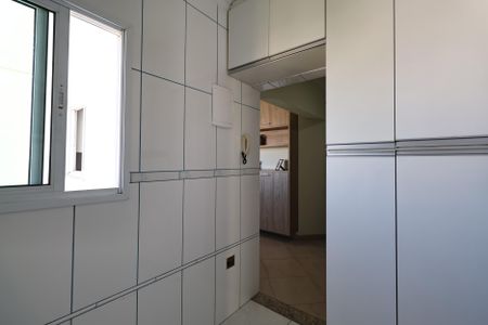 Apartamento à venda com 186m², 3 quartos e 2 vagasLavanderia