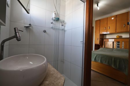 Apartamento à venda com 186m², 3 quartos e 2 vagasBanheiro da Suíte