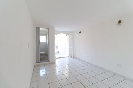 Casa à venda com 110m², 2 quartos e 3 vagas Casa à venda com 110m², 2 quartos e 3 vagasQuarto