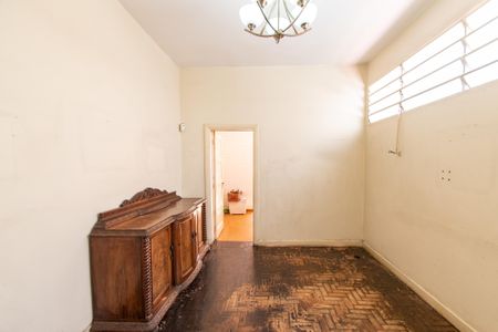 Casa para alugar com 270m², 5 quartos e sem vaga Casa para alugar com 270m², 5 quartos e sem vagaSala de jantar