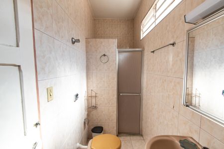 Casa para alugar com 270m², 5 quartos e sem vaga Casa para alugar com 270m², 5 quartos e sem vagaBanheiro da Suíte