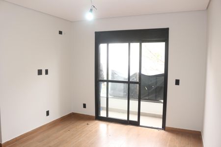 Casa à venda com 200m², 3 quartos e 4 vagasSuíte 3