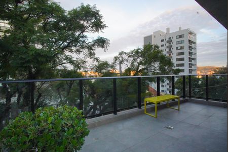 Apartamento à venda com 100m², 2 quartos e 2 vagas Apartamento à venda com 100m², 2 quartos e 2 vagasÁrea comum