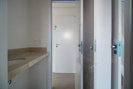Apartamento à venda com 100m², 2 quartos e 2 vagas Apartamento à venda com 100m², 2 quartos e 2 vagasBanheiro