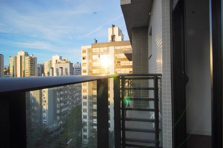 Apartamento à venda com 100m², 2 quartos e 2 vagas Apartamento à venda com 100m², 2 quartos e 2 vagasVaranda suíte