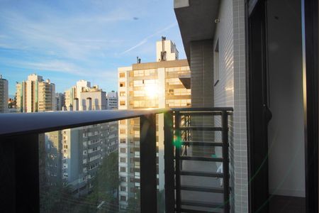 Apartamento à venda com 100m², 2 quartos e 2 vagas Apartamento à venda com 100m², 2 quartos e 2 vagasVaranda suíte