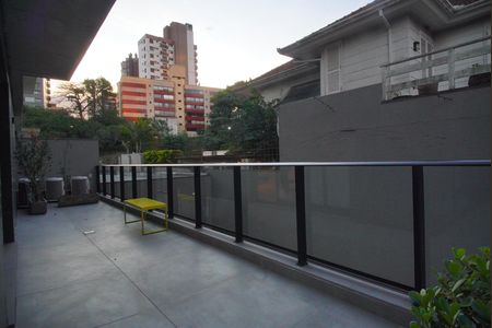 Apartamento à venda com 100m², 2 quartos e 2 vagas Apartamento à venda com 100m², 2 quartos e 2 vagasÁrea comum