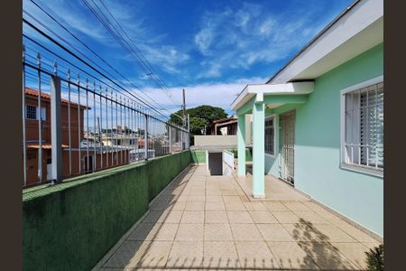 Casa à venda com 111m², 2 quartos e 2 vagasÁrea Externa