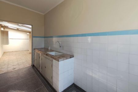 Casa para alugar com 138m², 2 quartos e 2 vagas Casa para alugar com 138m², 2 quartos e 2 vagasCozinha