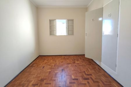 Casa para alugar com 138m², 2 quartos e 2 vagas Casa para alugar com 138m², 2 quartos e 2 vagasQuarto 1