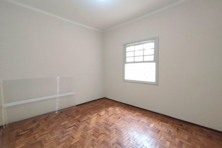 Casa para alugar com 138m², 2 quartos e 2 vagas Casa para alugar com 138m², 2 quartos e 2 vagasQuarto 2
