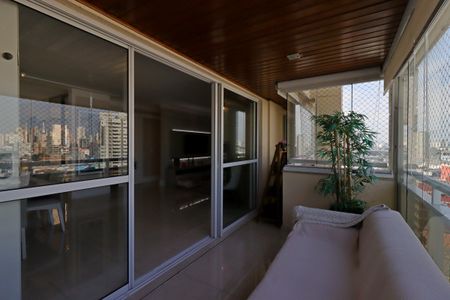 Apartamento à venda com 128m², 3 quartos e 4 vagasVaranda Gourmet