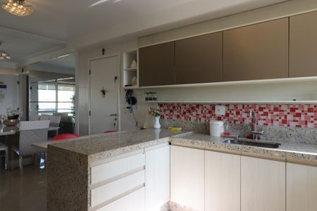 Apartamento à venda com 128m², 3 quartos e 4 vagasCozinha