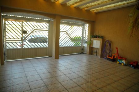 Casa à venda com 142m², 3 quartos e 2 vagasGaragem