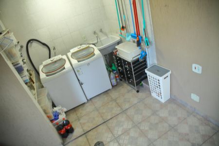 Casa à venda com 142m², 3 quartos e 2 vagasÁrea de Serviço