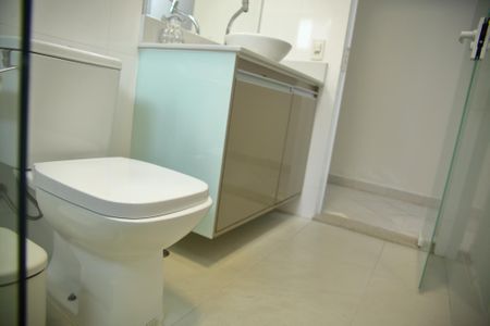 Casa à venda com 142m², 3 quartos e 2 vagasBanheiro Social