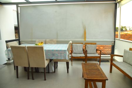 Casa à venda com 142m², 3 quartos e 2 vagasÁrea comum