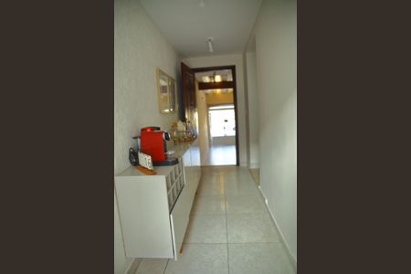 Casa à venda com 142m², 3 quartos e 2 vagasHall de entrada