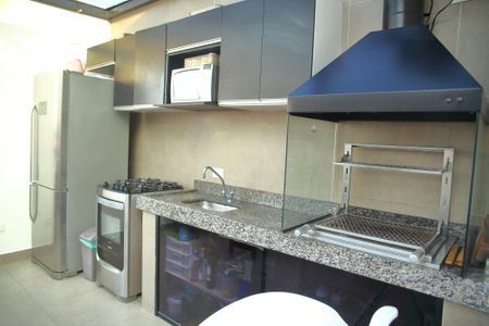 Casa à venda com 142m², 3 quartos e 2 vagasÁrea comum