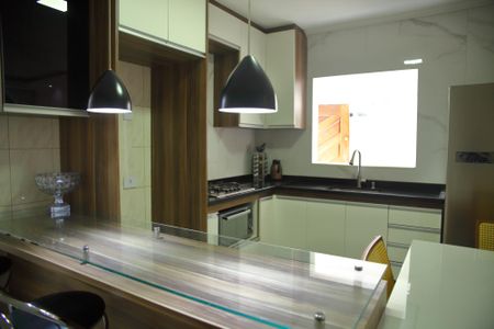 Casa à venda com 142m², 3 quartos e 2 vagasCozinha