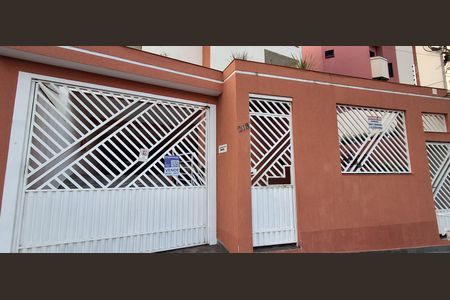 Casa de condomínio à venda com 194m², 3 quartos e 3 vagasFachada