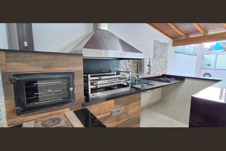 Casa de condomínio à venda com 194m², 3 quartos e 3 vagasÁrea de Lazer