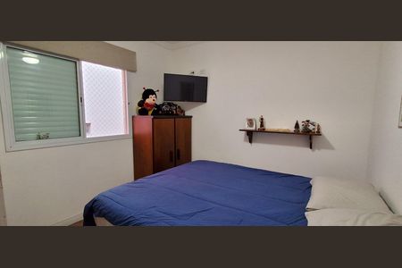 Casa de condomínio à venda com 194m², 3 quartos e 3 vagasQuarto 2