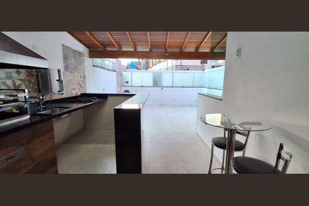 Casa de condomínio à venda com 194m², 3 quartos e 3 vagasÁrea de Lazer